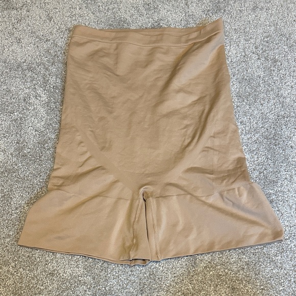 Jockey Beige Shapewear High Waisted Shorts - Picture 1 of 6